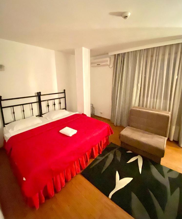 Hotel Sara & Spa Pristina Exteriör bild