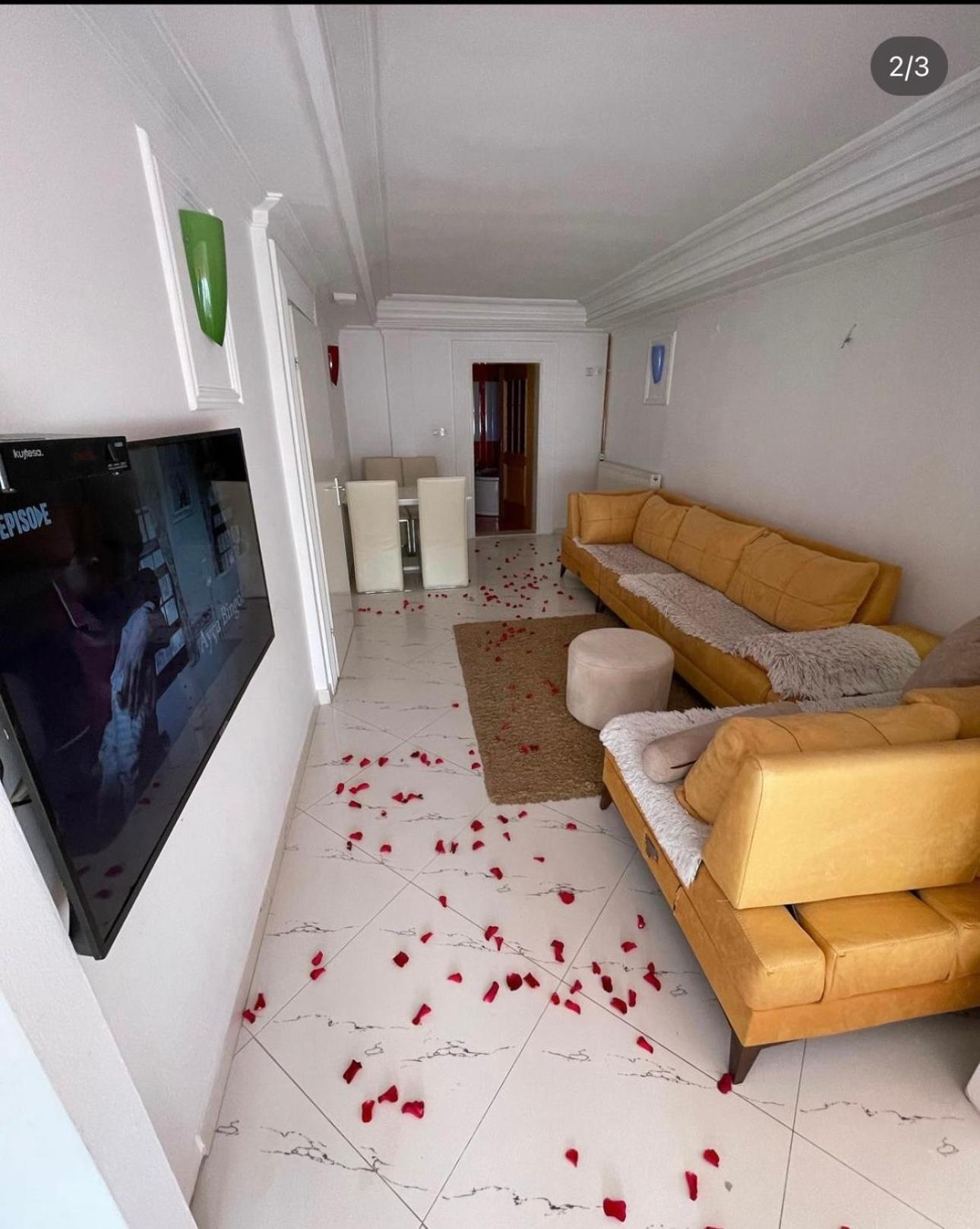 Hotel Sara & Spa Pristina Exteriör bild