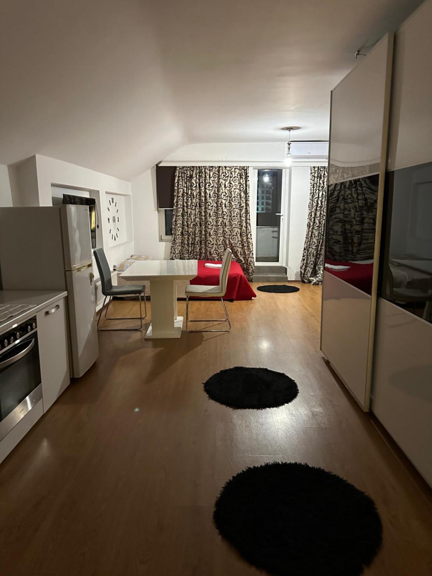 Hotel Sara & Spa Pristina Exteriör bild